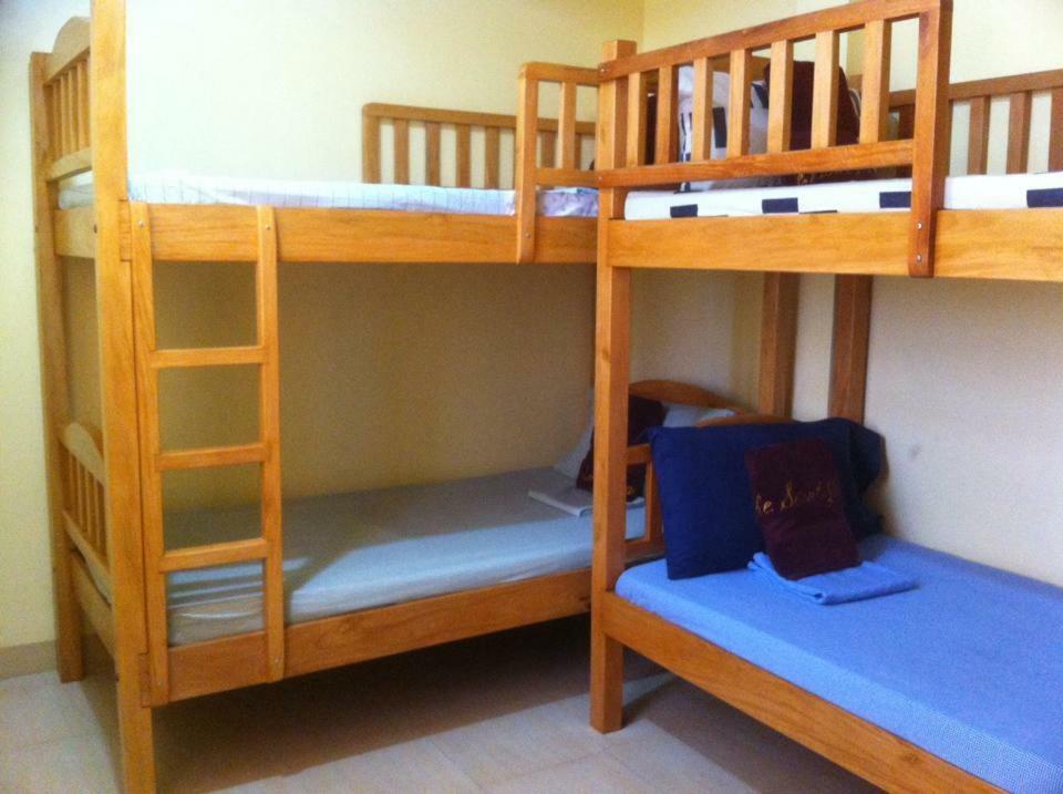 The Saint Joseph Residential Suites Лусена Екстериор снимка